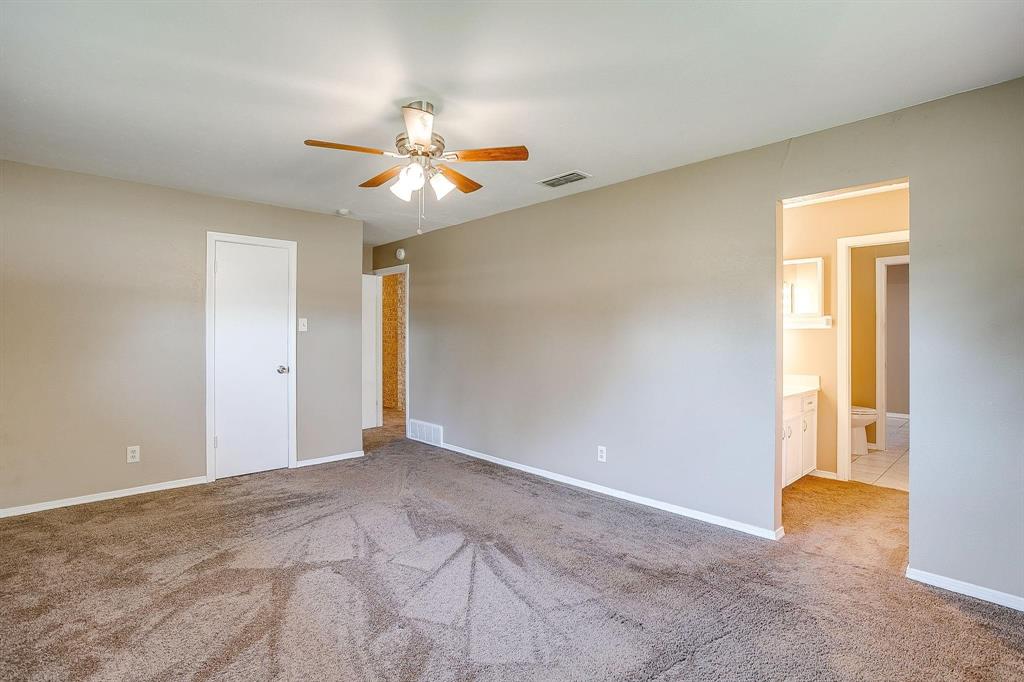 1060 S Burleson Boulevard - Photo 30