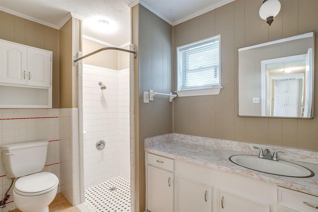 1060 S Burleson Boulevard - Photo 32