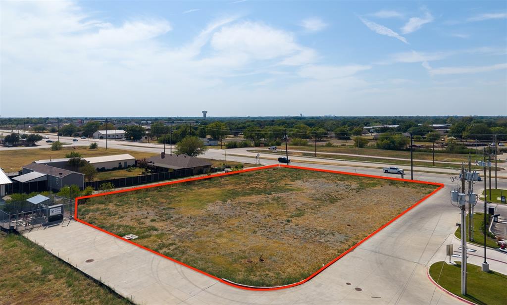 2640 FM 1378 - Photo 2