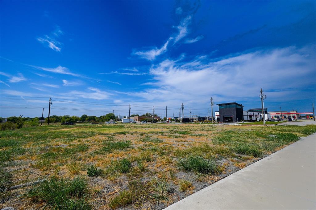 2640 FM 1378 - Photo 4