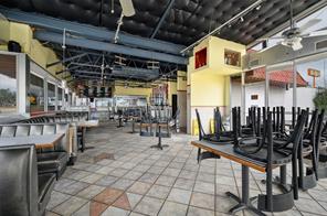 6318 Broadway Boulevard - Photo 7