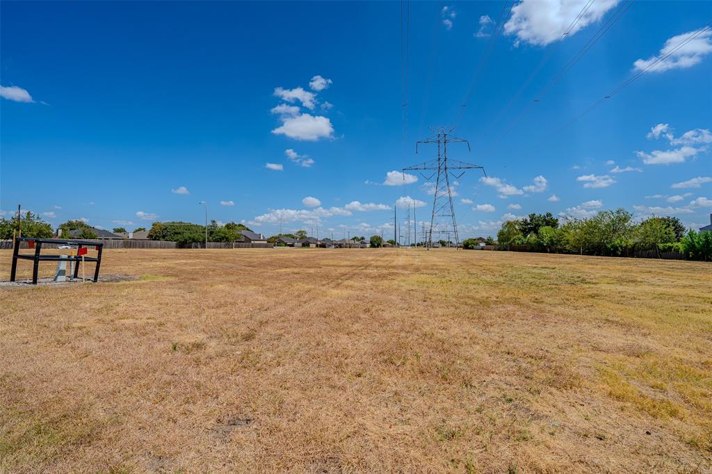 1300 Southeast Parkway - Photo 4
