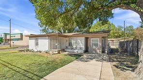 3008 Miller Avenue - Photo 2