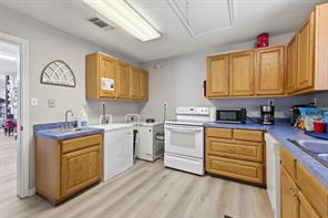 11540 US Highway 69 - Photo 23