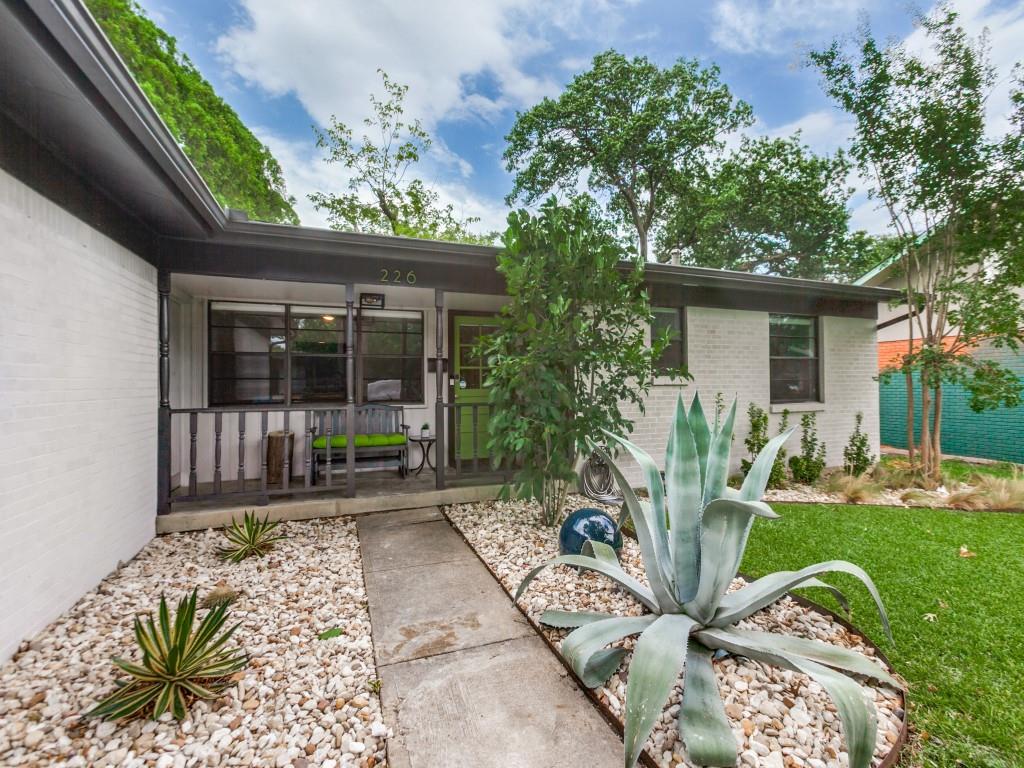 226 Leda Drive - Photo 1