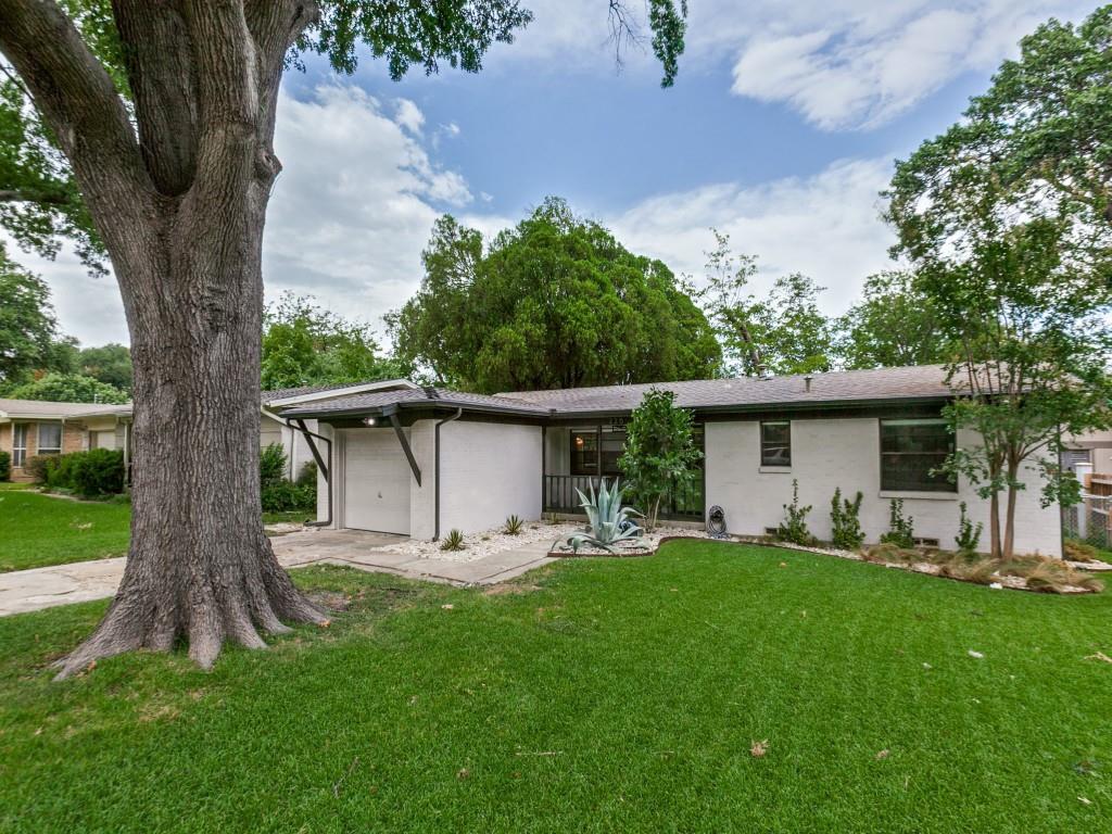 226 Leda Drive - Photo 2