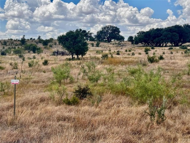 166 Private Road 2621