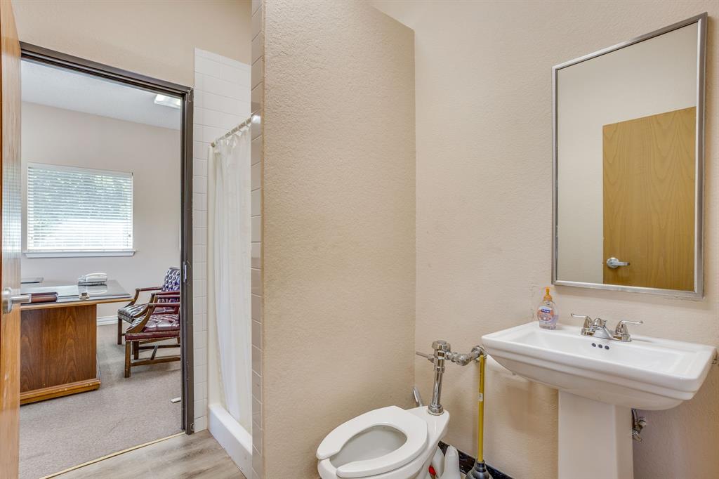 1415 E Belt Line Road - Photo 28