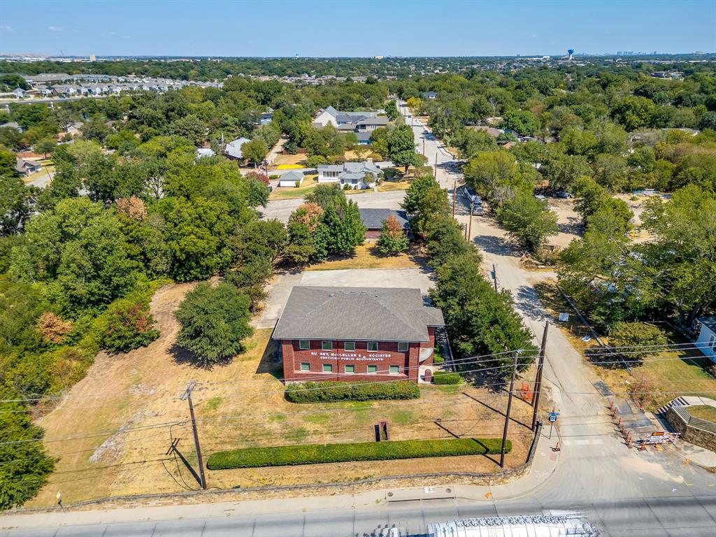 1415 E Belt Line Road - Photo 4