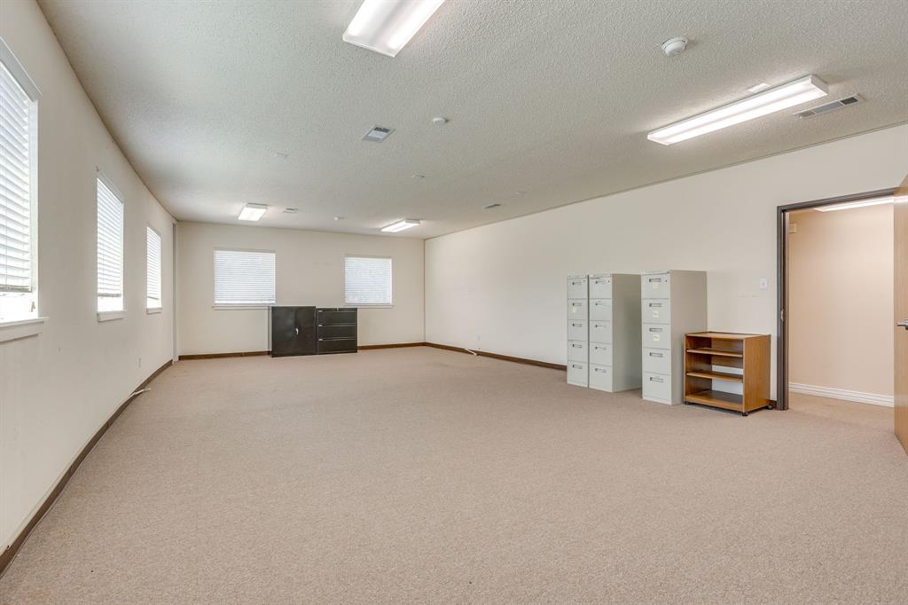 1415 E Belt Line Road - Photo 8