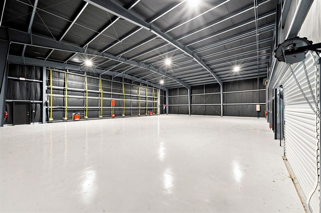 293 Beechcraft Lane - Photo 3