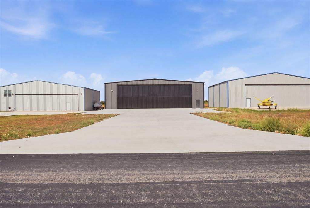 293 Beechcraft Lane - Photo 30