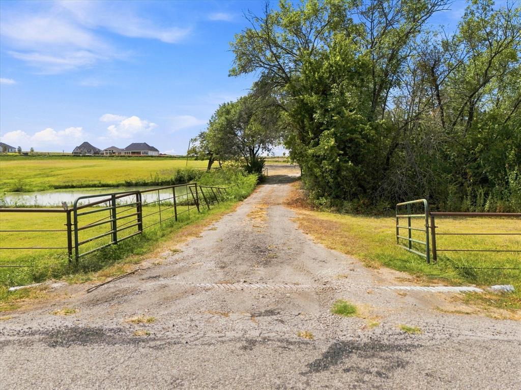 291 Cornelius Road - Photo 3