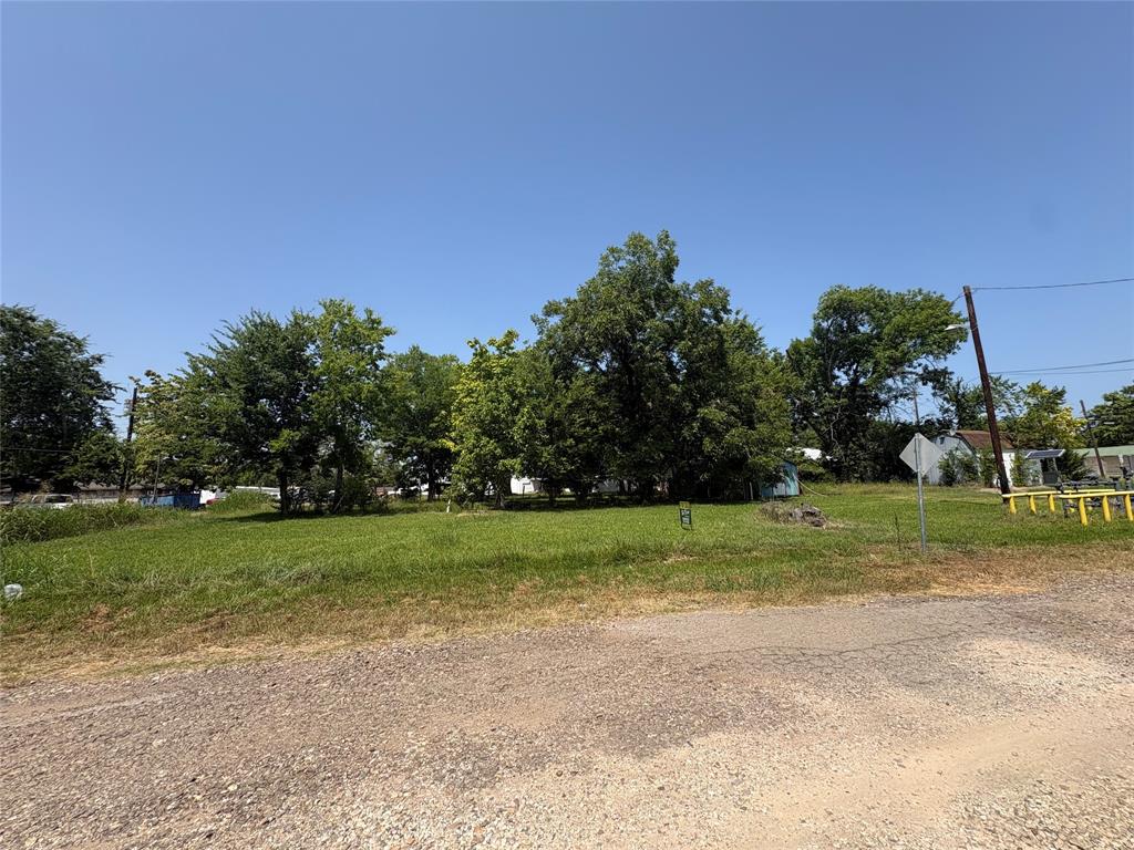 200 S Reagan Street - Photo 1