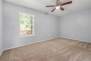 405 Sixpence Lane - Photo 15