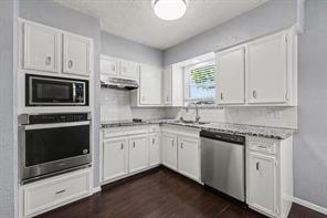 405 Sixpence Lane - Photo 9