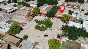 189 Historic Town Square - Photo 4