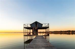 1538 Shoreline Drive Drive