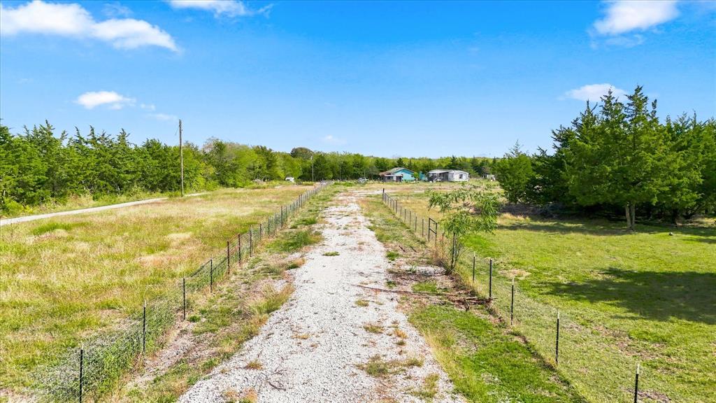 225-227 County Road 3731 - Photo 4