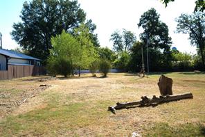 130 N Cedar - Photo 2