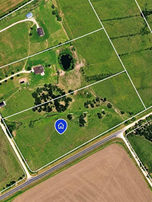 102 County Road 151 - Photo 1