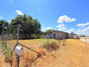 7741 E Hwy 153 - Photo 11