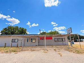 7741 E Hwy 153 - Photo 2