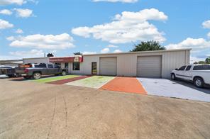 908 N Palestine Street - Photo 2