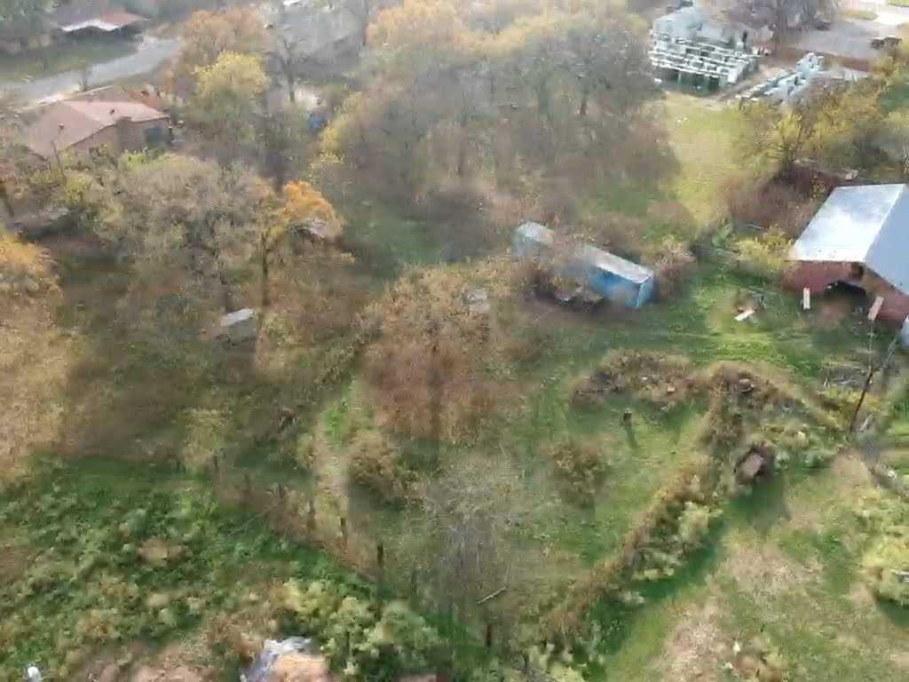 4708 Pioneer Road - Photo 2