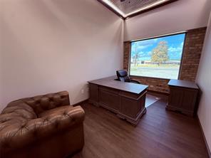 622 W Broadway Street - Photo 12