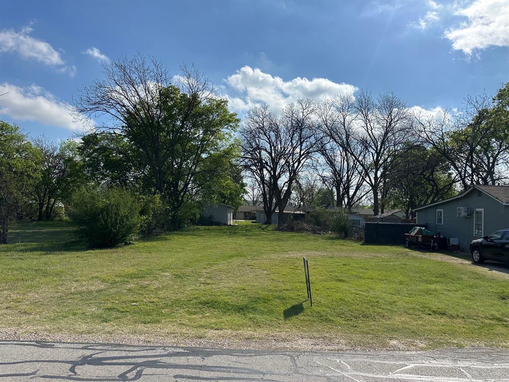 205 S Lawson Street - Photo 3