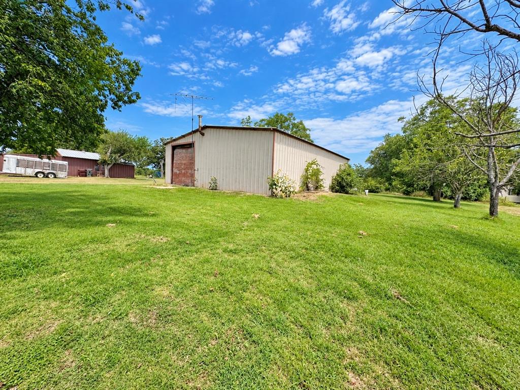 1438 Hurst Road - Photo 1
