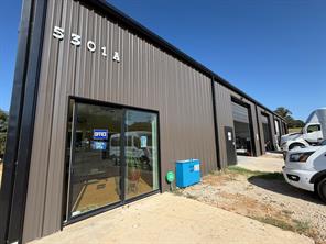 5301 Rendon Road - Photo 2
