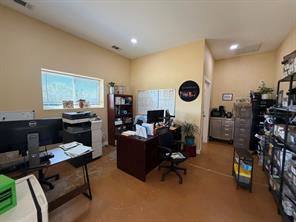 5301 Rendon Road - Photo 4