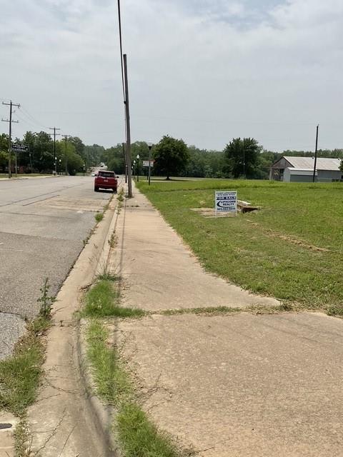123 N Main Street - Photo 4