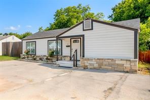 412 S Morgan Street - Photo 2