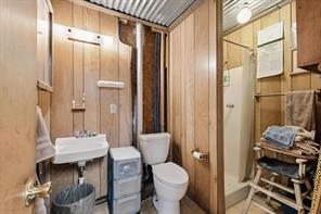 2460 Farm Road 79 - Photo 14