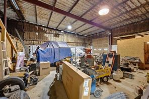2460 Farm Road 79 - Photo 19