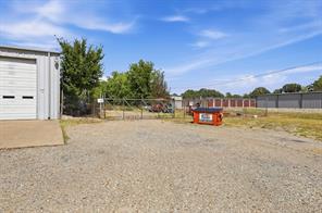 2460 Farm Road 79 - Photo 25
