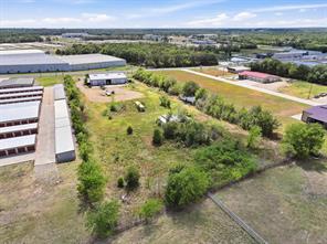 2460 Farm Road 79 - Photo 28