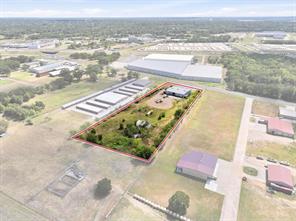 2460 Farm Road 79 - Photo 29
