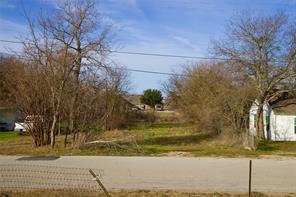 111 N Stadium Drive - Photo 4