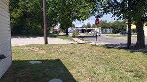 400 E Wise Street - Photo 14