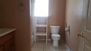 400 E Wise Street - Photo 8