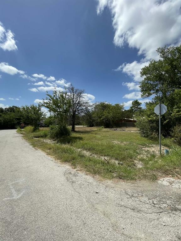 801 Thornton Carter Street - Photo 5