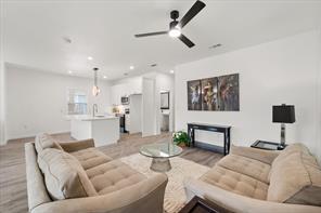 1027 W 2nd Avenue - Photo 14