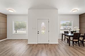 1027 W 2nd Avenue - Photo 2