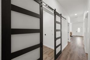 1027 W 2nd Avenue - Photo 26