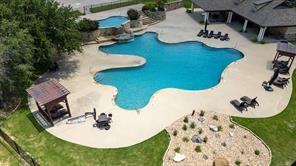 7449 Royal Winchester Drive - Photo 14
