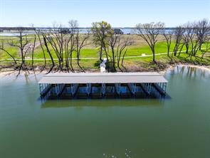 305 Sailview Court - Photo 13